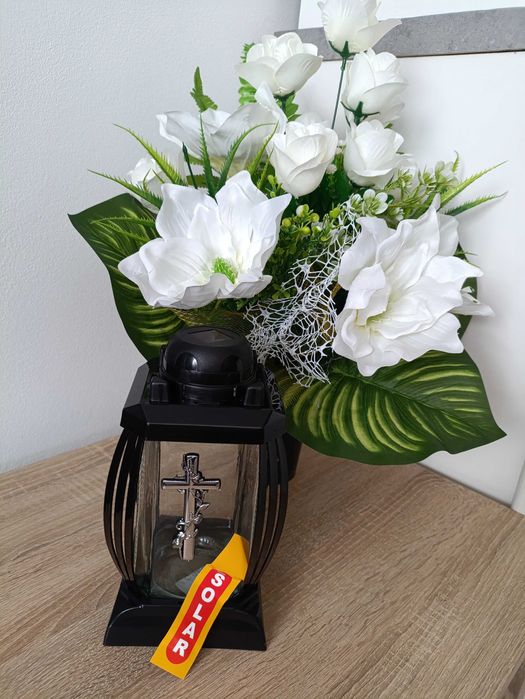 dekoracje nagrobne zestaw 4 zniczy solarnych  róża krzyż wysyłka