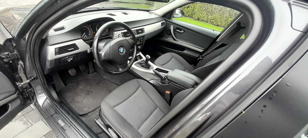 BMW 320 D Xenon Zarejestrowany 2xKoła
