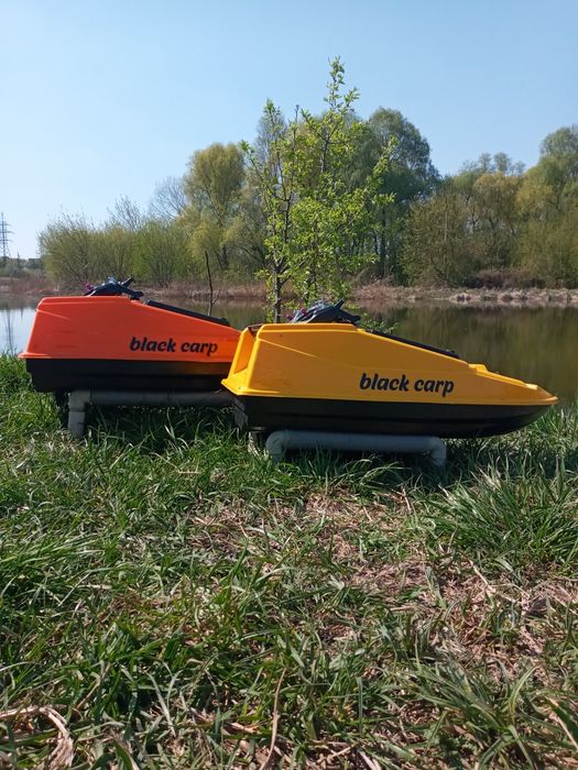 Кораблик прикормочний GPS автопілотом.