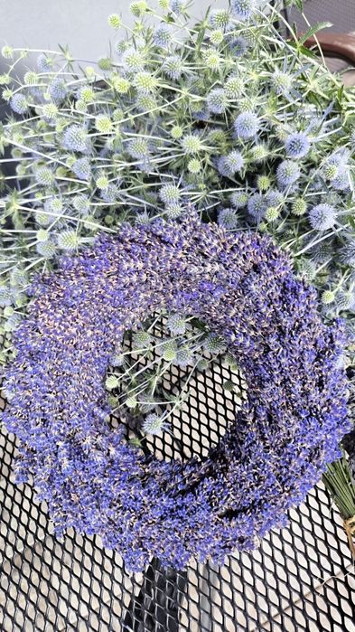 Wianek lawenda suszona lawendowy ok. 30 cm starannie wykonany