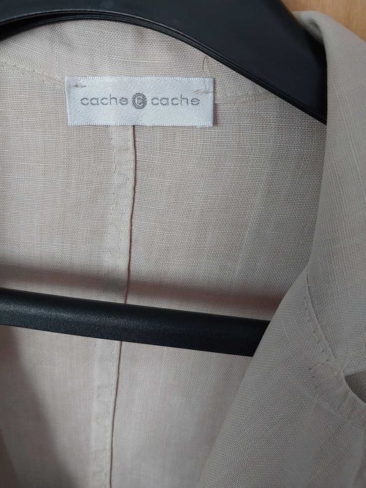 Lekka lniana marynarka od Cache Cache – idealny wybór na letnie dni