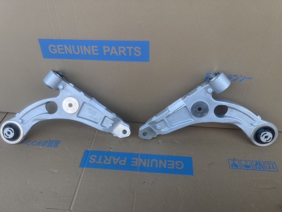 Рычаг подвески Jeep Cherokee 2014- 68210238AF