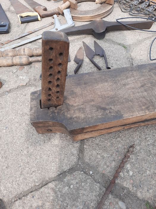 Sprzedam praskę dębową.