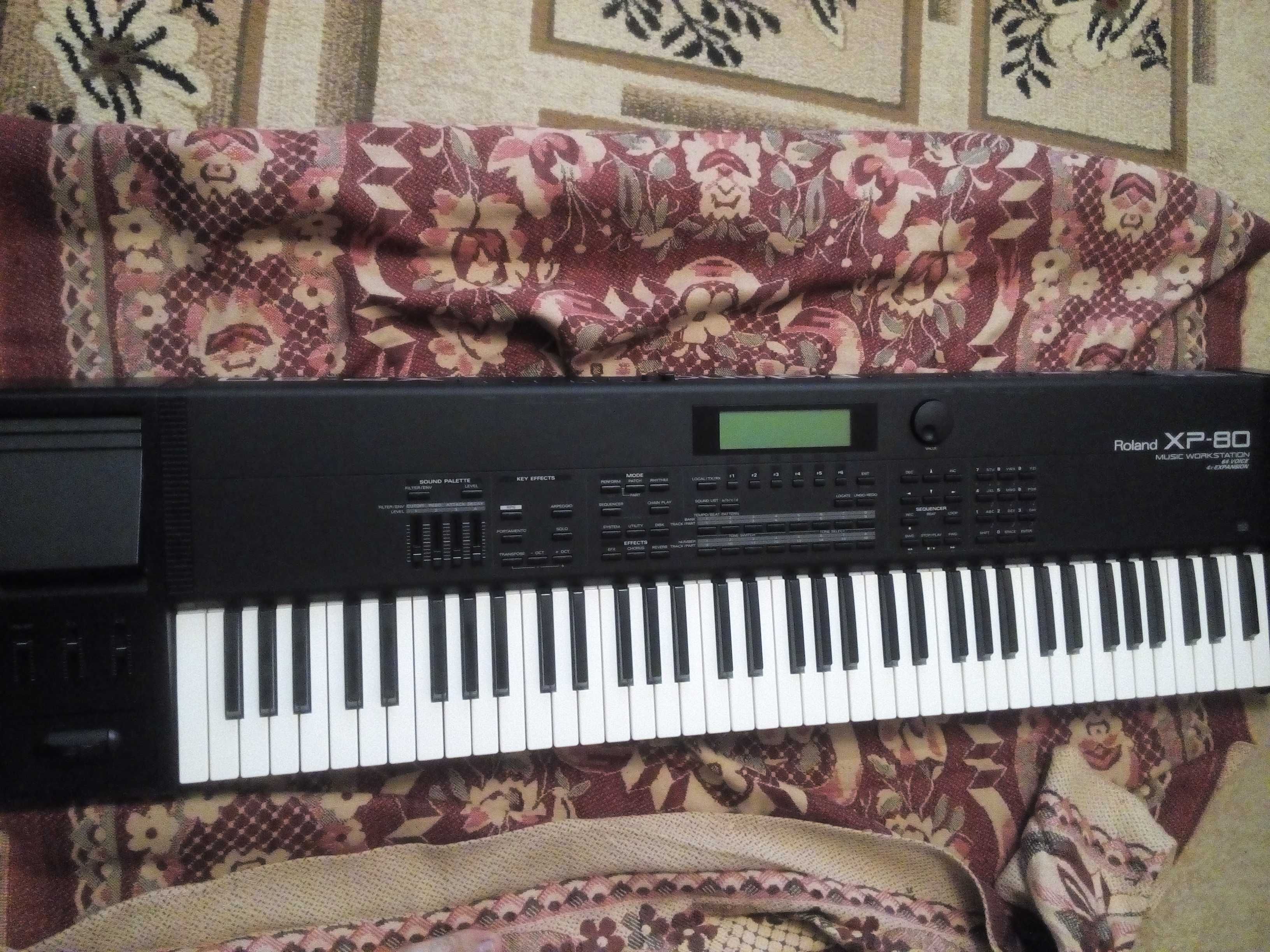 Синтезатор Roland XP-80