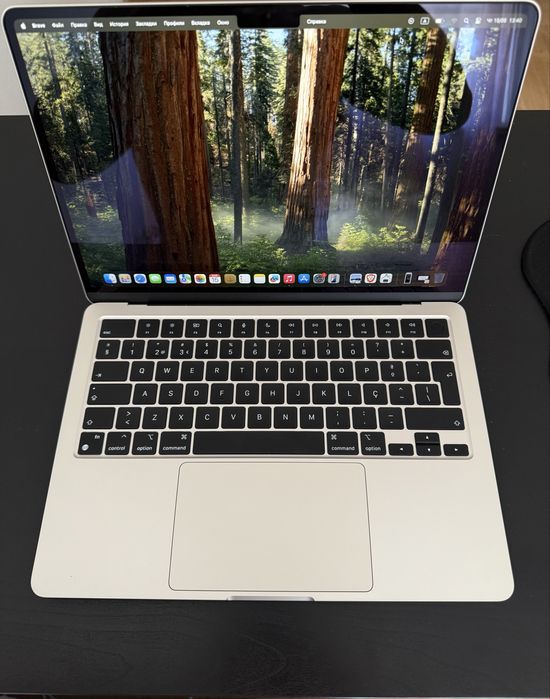Apple Macbook Air M2 2022