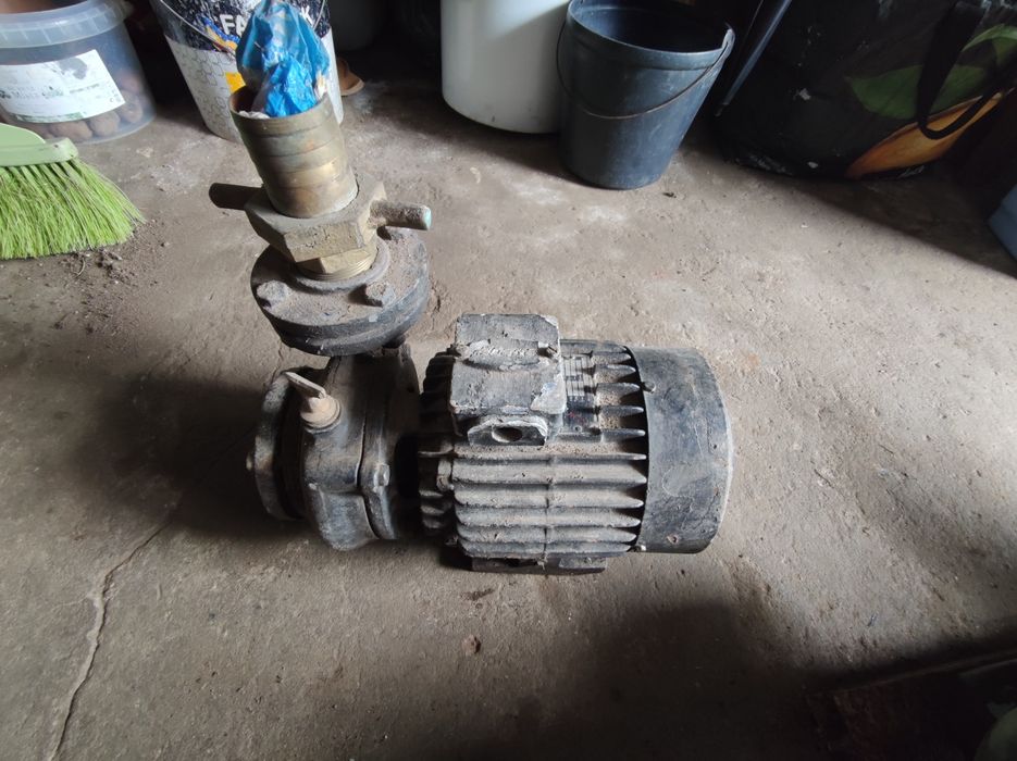 Motor extração de água