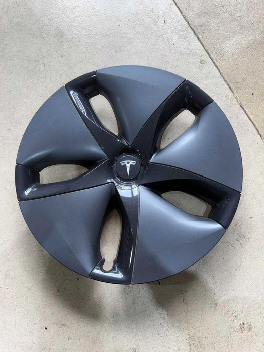 Колпаки Tesla Model 3/Y R18 R19
