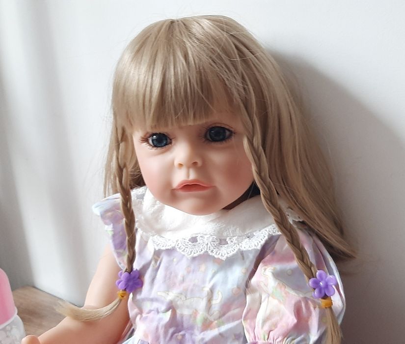 Реалистичная кукла реборн 55см.Очень мягкий немецкий силикон