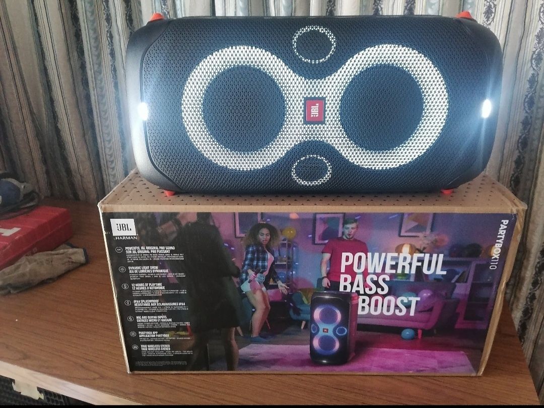 Coluna jbl partibox