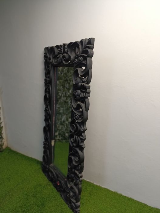 Duże lustro z czarną ramą 177/90cm