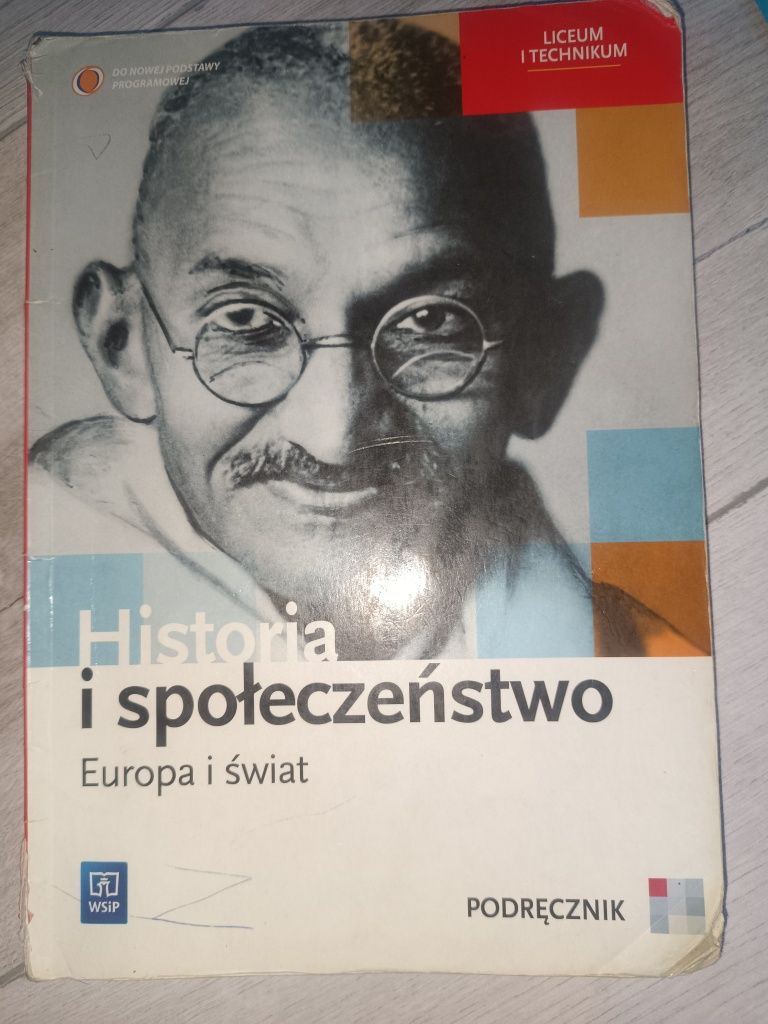 Historia i społeczeństwo