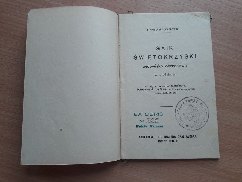 kolekcjon. Krucjata swemu wodzowi materiał na akademię papieskie 1935r