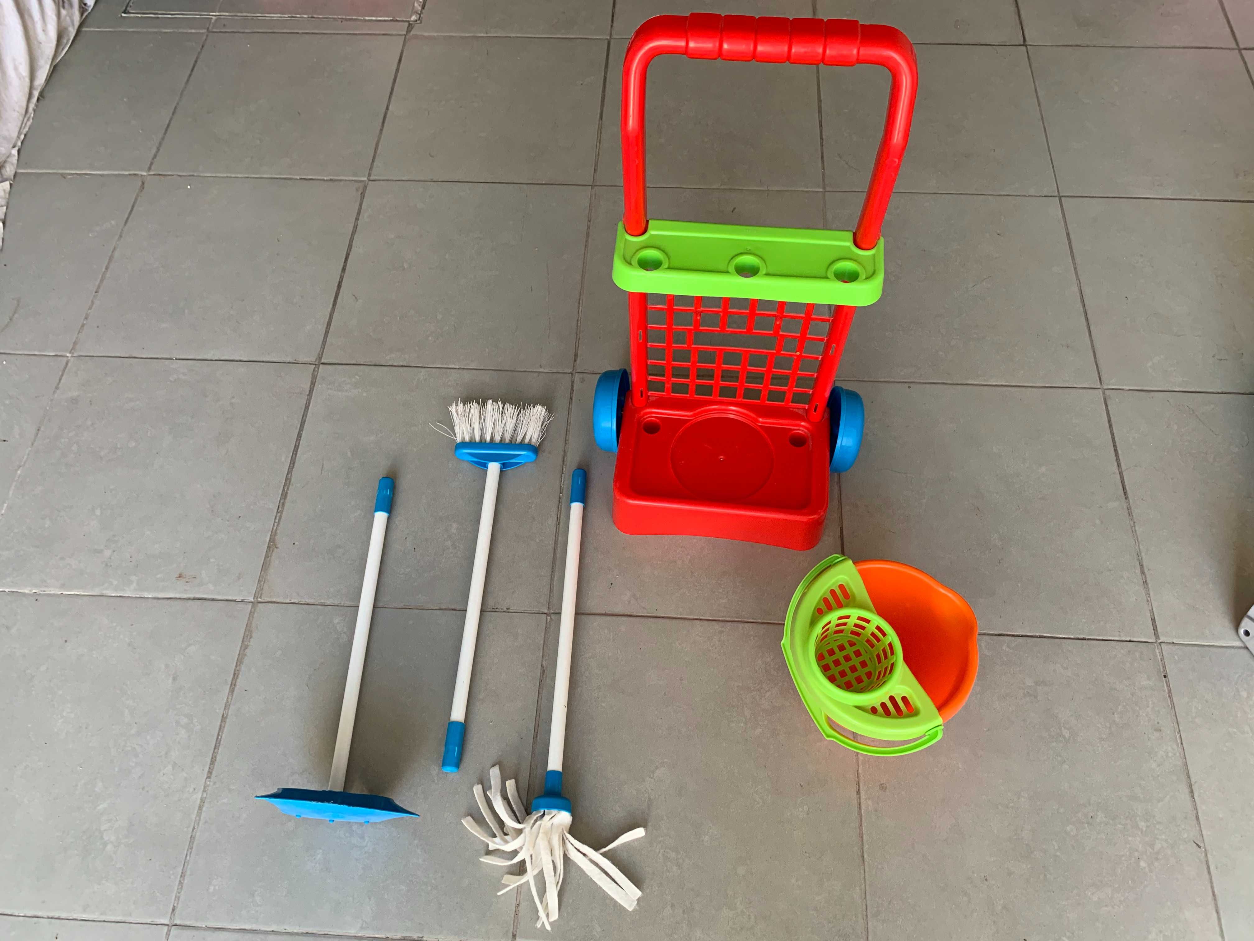 Kit de brinquedos de faz-de-conta