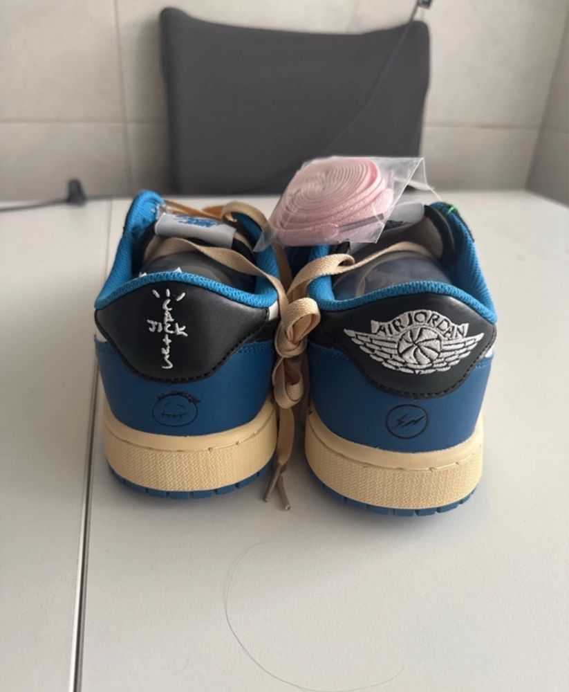 Air jordan fragment n43 travis scott