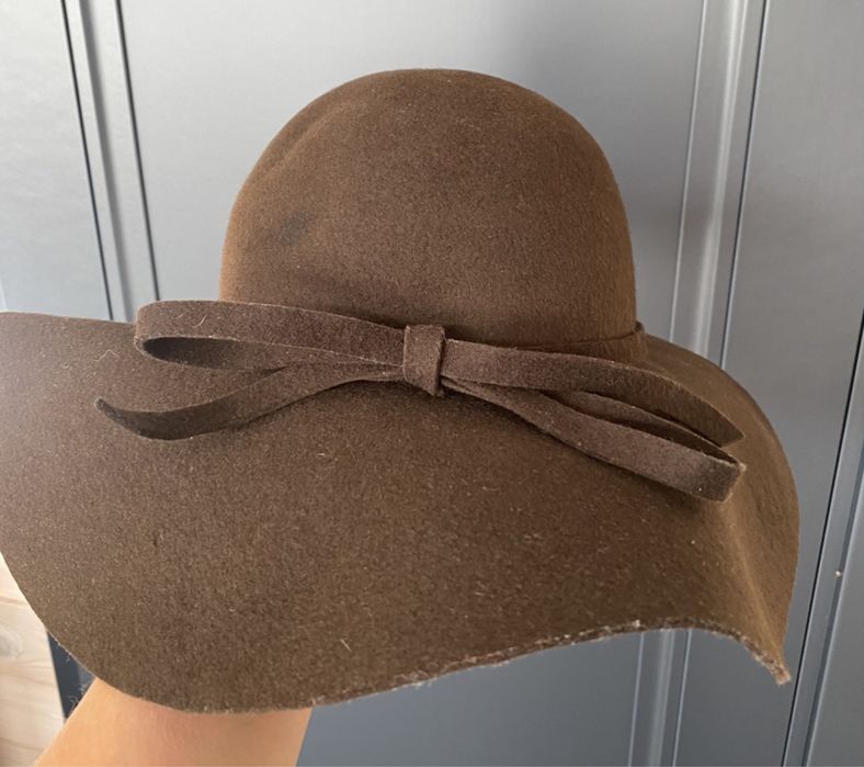 Капелюхи вовна Італія