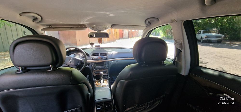 Mercedes-Benz E-Class 2007