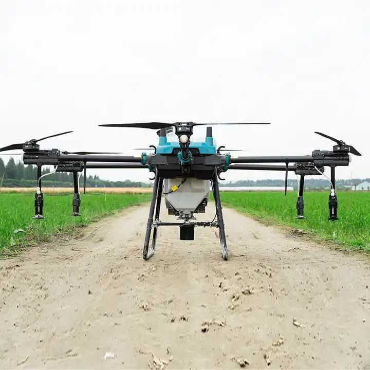 Opryskiwacz  Siewnik  Dron  rolniczy