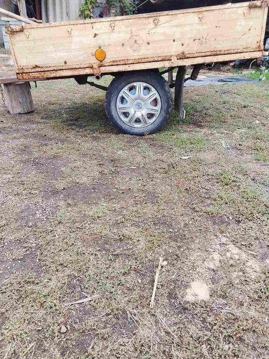 Продам причеп 15000