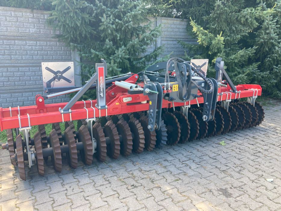 Wał na przedni TUZ | Frontpacker | Landtechnik Dragon 400 Front