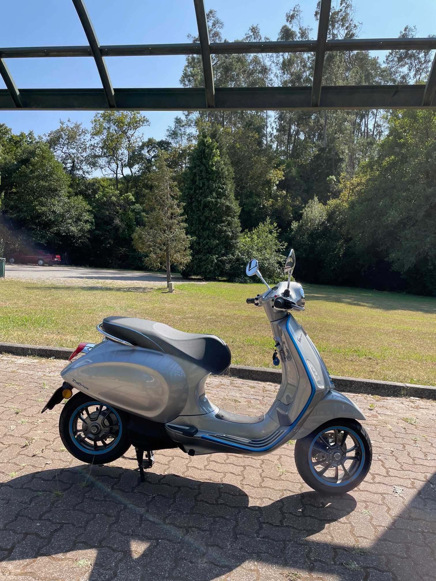 Vespa Elettrica 45