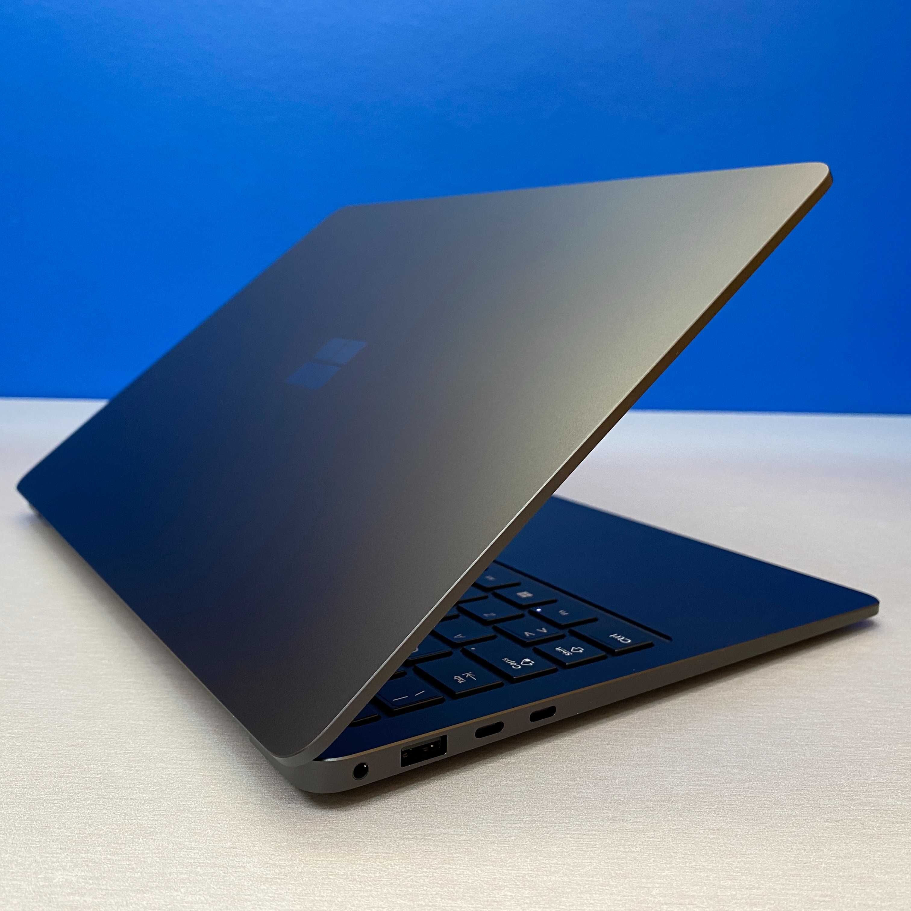 Microsoft Surface Laptop 7 - 13.8" (Snapdragon X Elite/16GB/512GB)