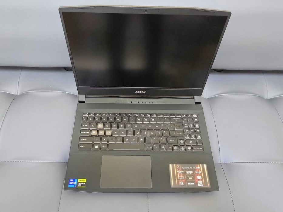 Ноутбук MSI Katana 15 HX B14WGK-293US (RTX5070)