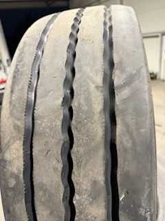 Opony używane naczepy, przyczepy nacięte 245/70R17,5 Michelin x line T