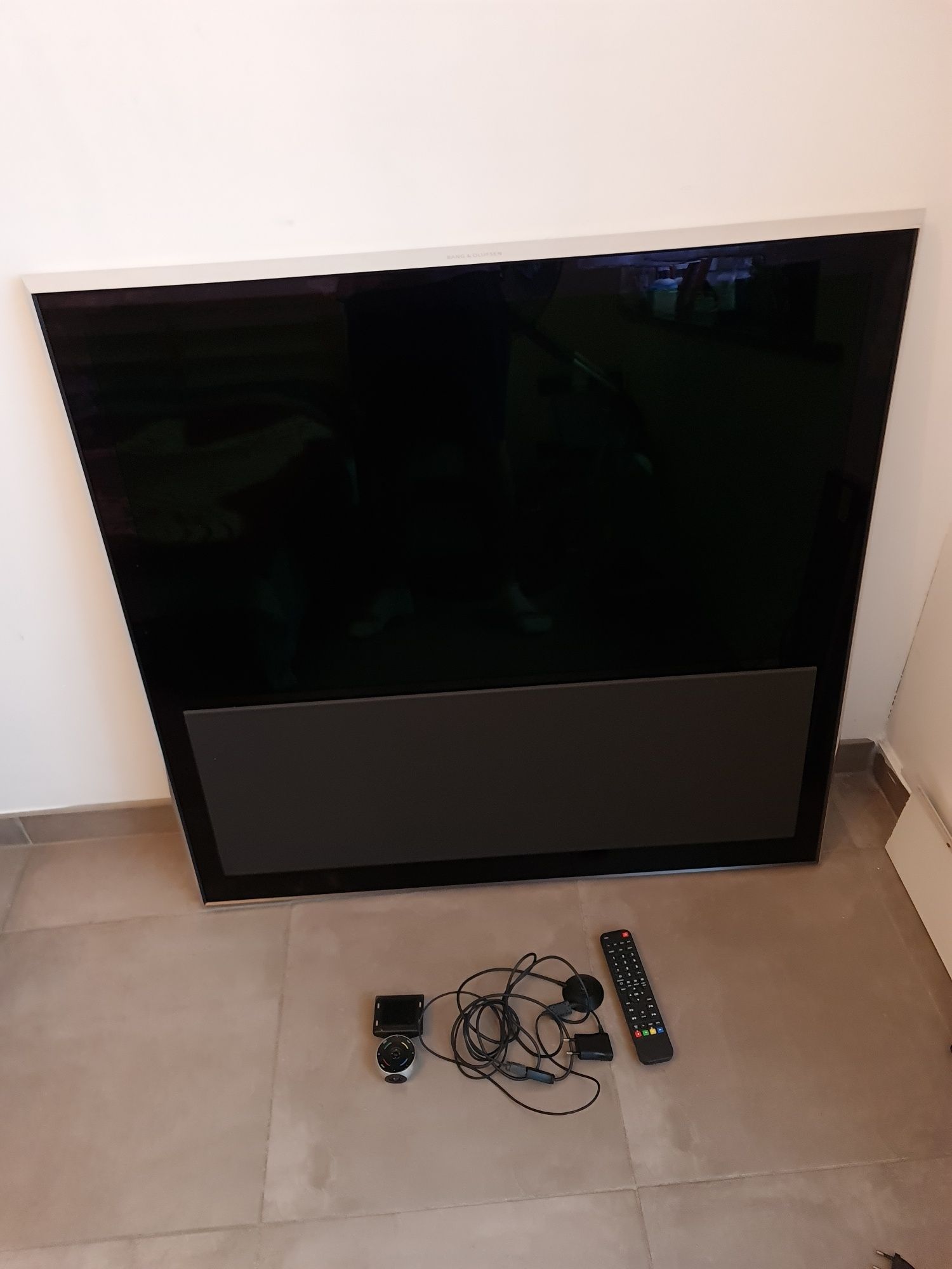 Telewizor Bang & Olufsen BeoVision 10 – 40