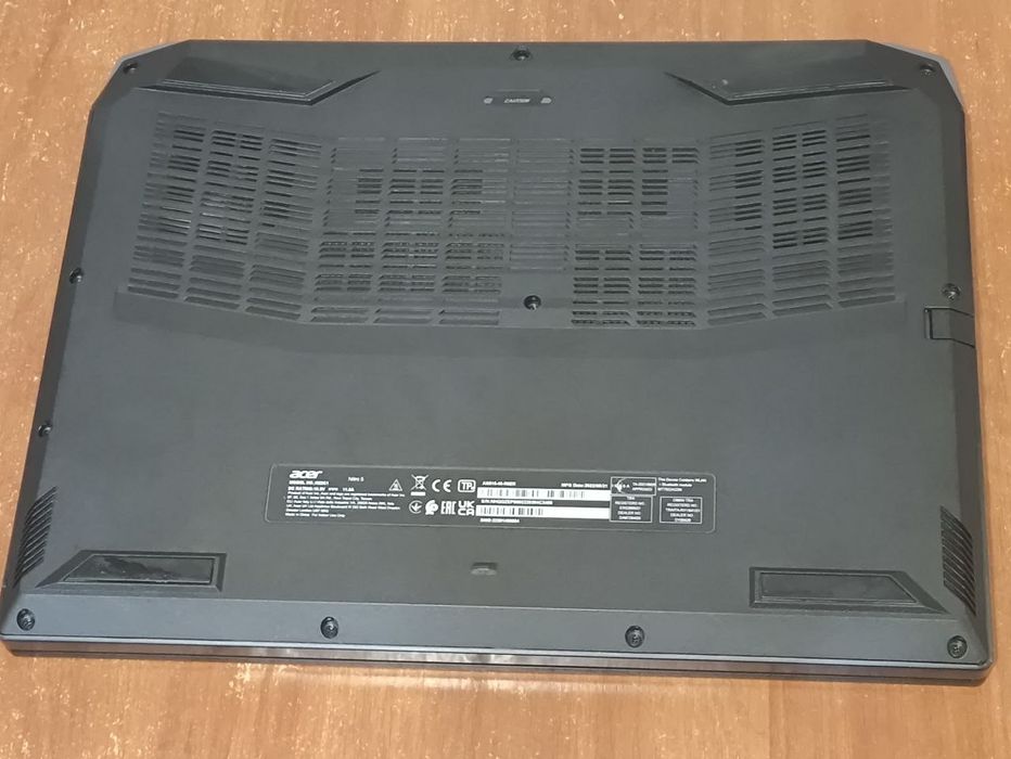 Acer Nitro 5 AN515-46 [AN515-46-R6ER]