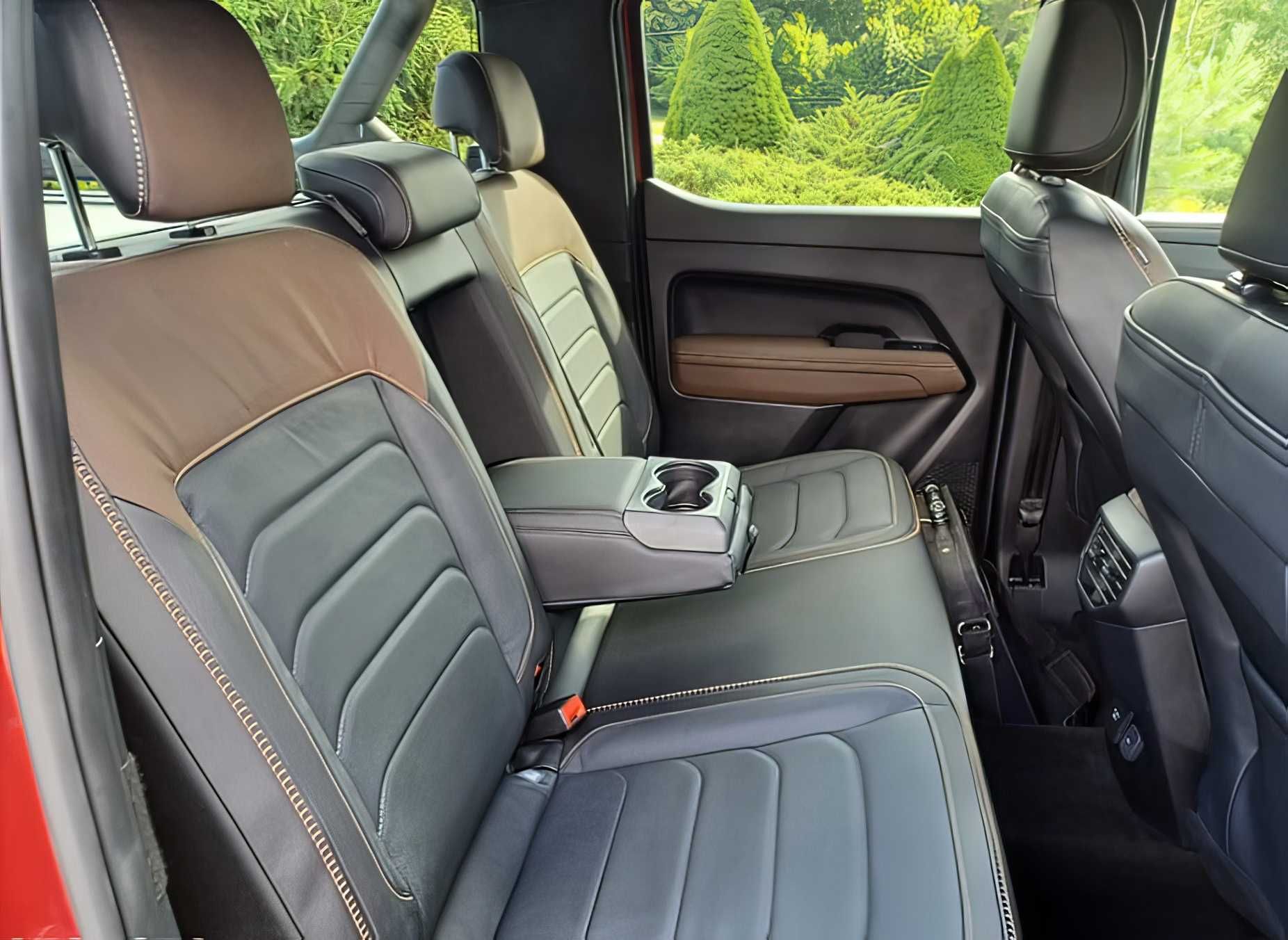 2023 Volkswagen Amarok