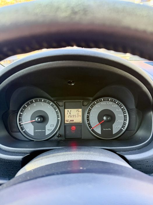 Mitsubishi Colt 2010 1.3 Расход 5-6л