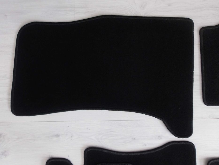 Dywaniki Welurowe BMW 5 E60 E61 03-10 Idealnie Dopasowane
