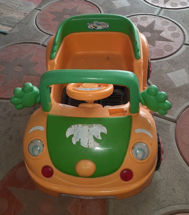 Машина дитяча на акамуляторі