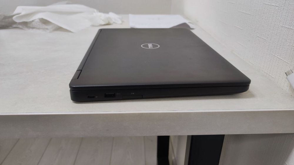 Dell Latitude 5480 14" і5 16GB  RAM 256GB M.2