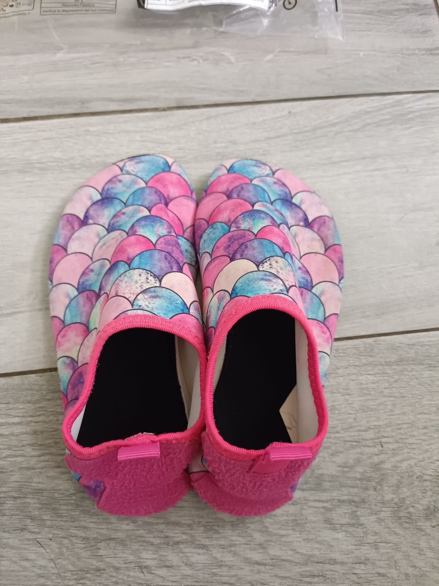 Buty do wody basen plażę 30/31 dziewczęce super