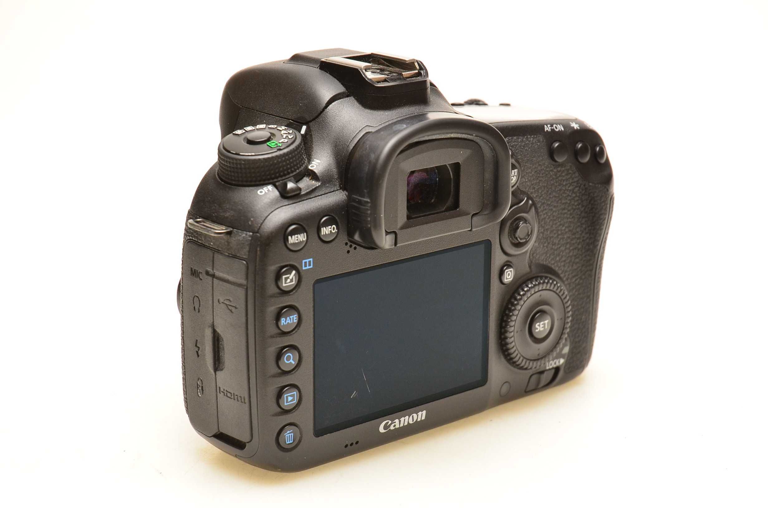 Lustrzanka Canon 7D MARK II korpus