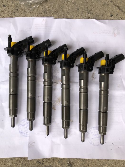 Форсунки Форсунка 3.0 2.7 cdi om 611,612,642 jeep grand cherokee wj wk