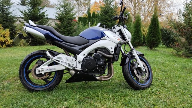 Suzuki GSR 600. 2006r