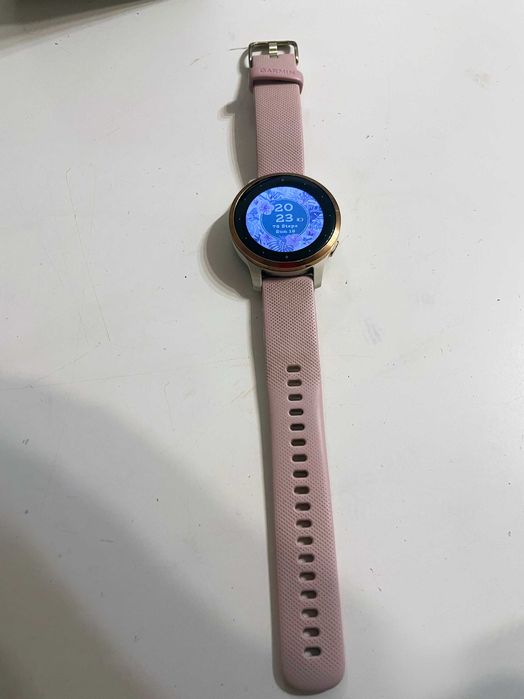 Smartwatch Garmin Vívoactive 4S