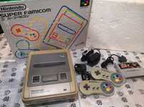 Konsola SUPER FAMICOM (SNES NTSC-JAP) w pudełku + 2 pady