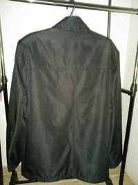 Куртка чоловіча чорного кольору