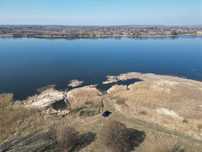 Продається земельна ділянка у Хрінниках на березі Водосховища