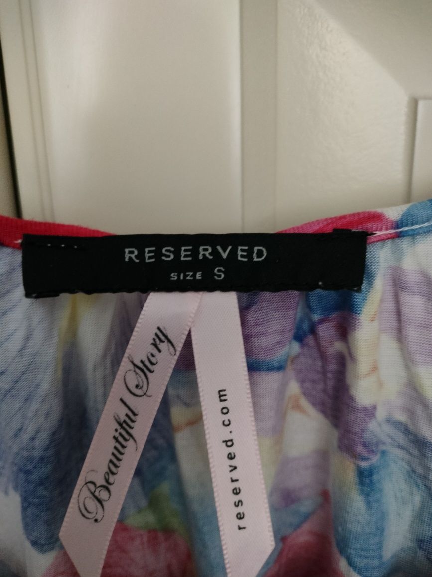 Piękna letnia bluzka Reserved