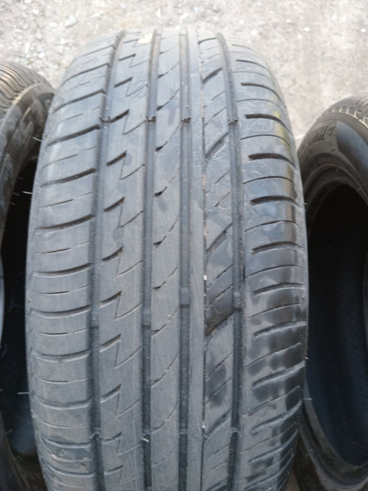 Шины  LASSA 185/60 R14 лето