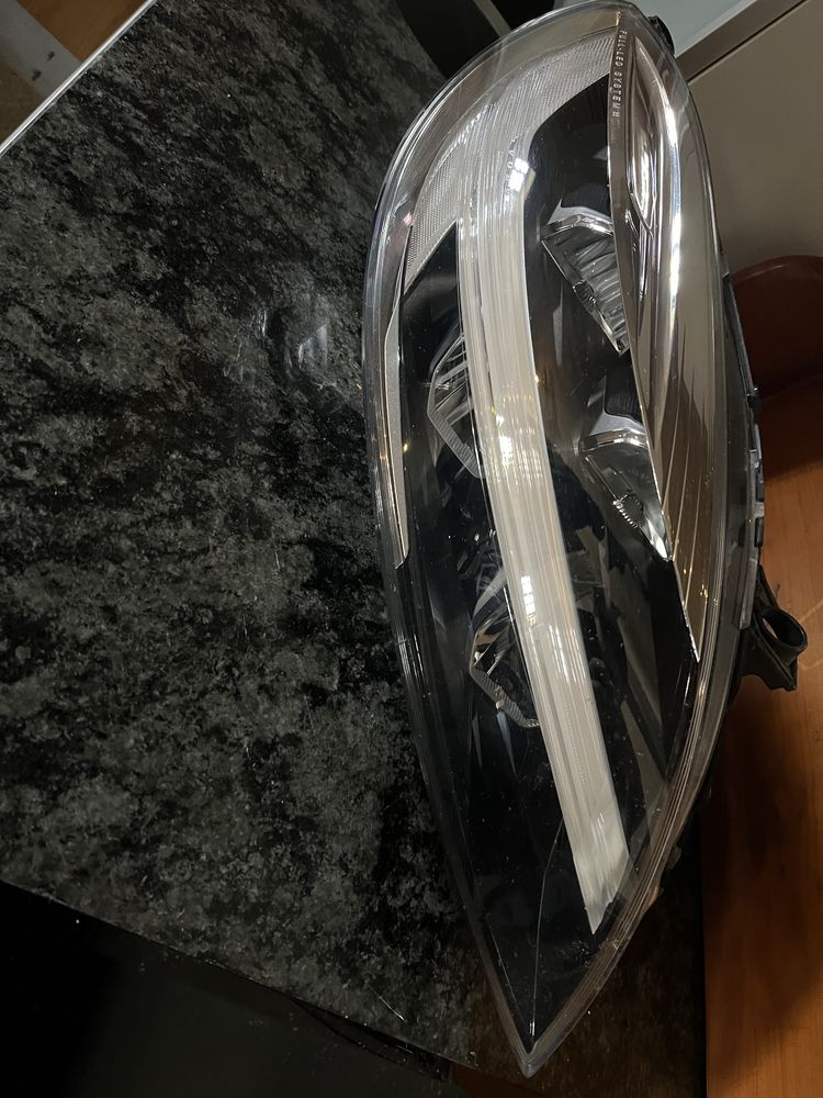 Óticas para Volvo V40