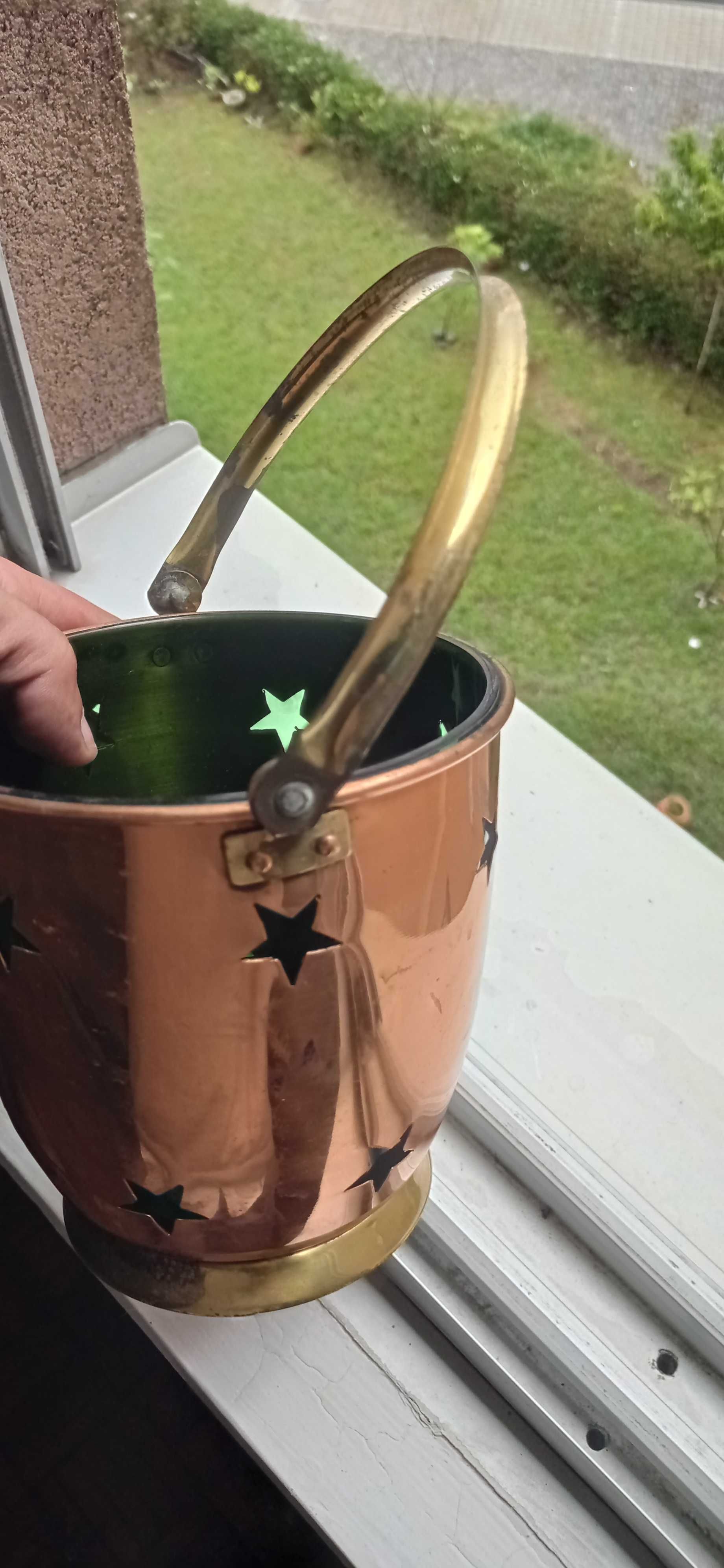 pote de decoração em cobre 100% com vidro verde marca copral