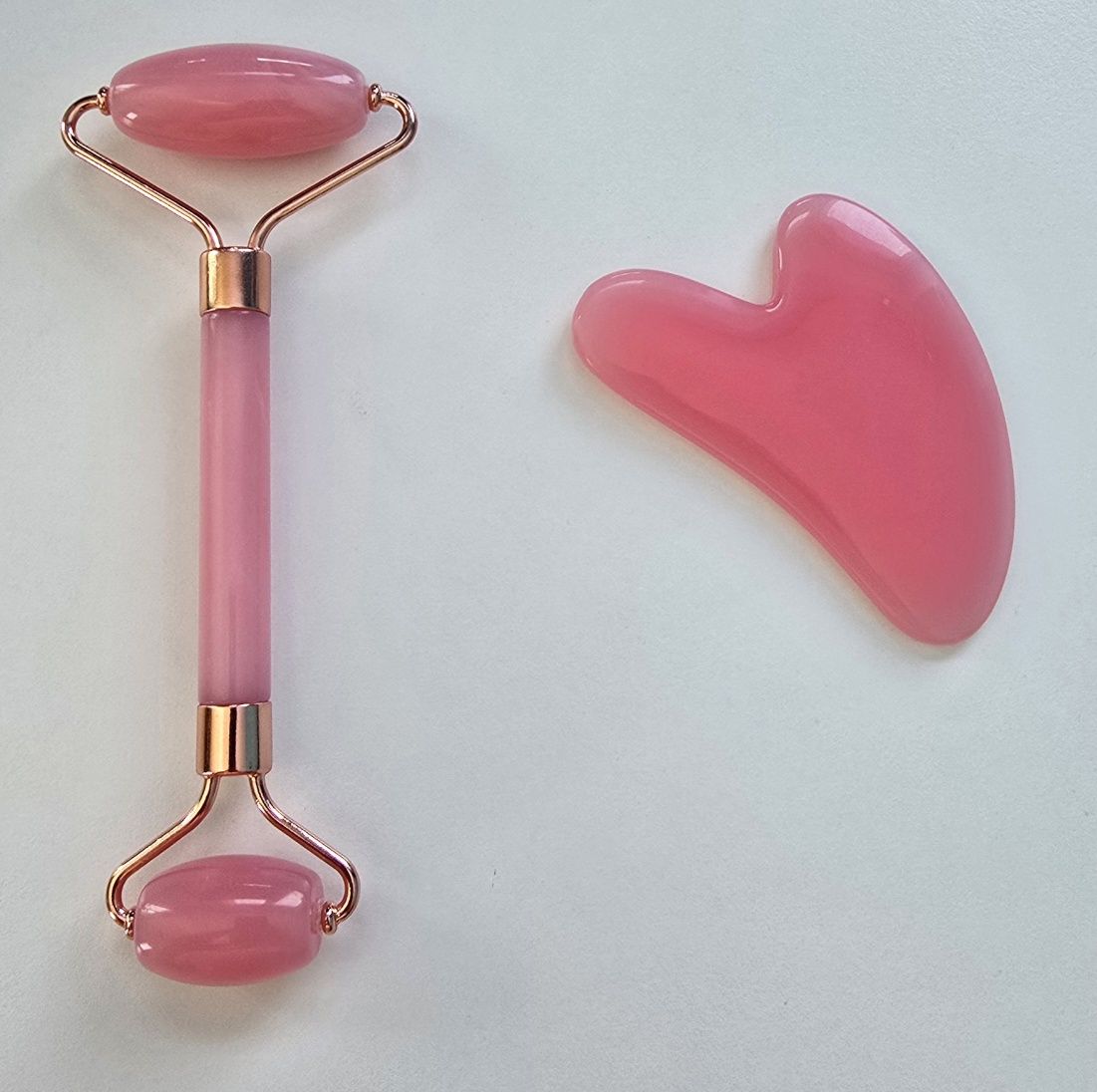 Roller do masażu twarzy + Płytka GUA-SHA