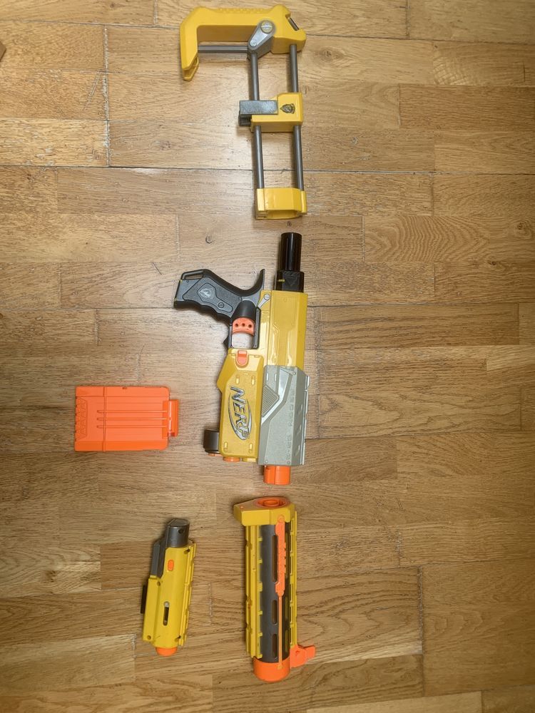 Nerf RECON CS-6 N-strike + 15 strzałek GRATIS