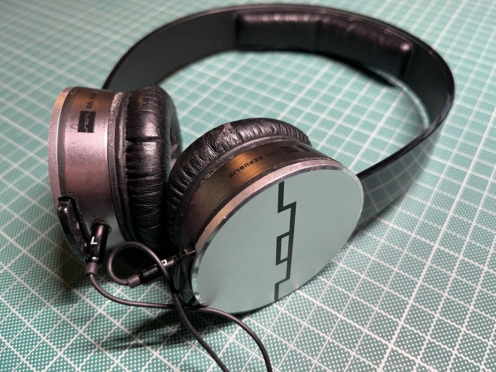 Headphones Auscultadores Sol Republic