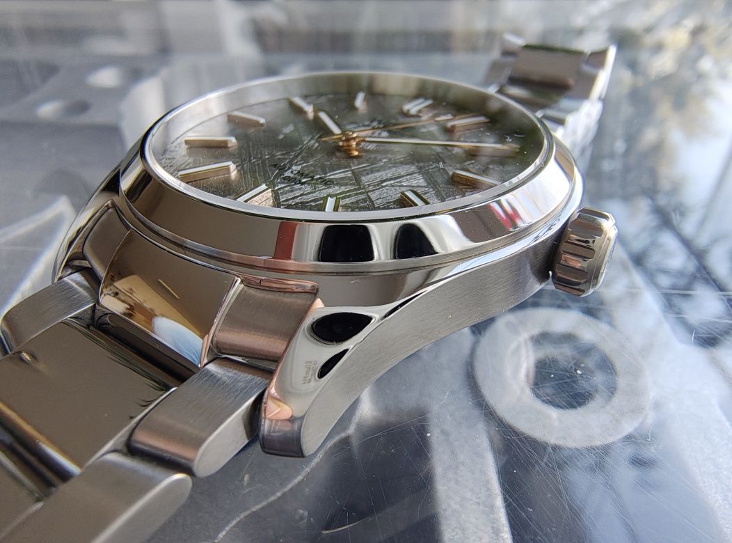 Wise Adamascus AD9M.R Meteorite 39mm